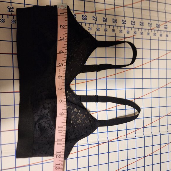 Chantelle Norah Comfort Supportive Wirefree Bra Split at band seam Black 32D - Picture 7 of 12